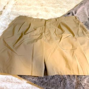 Golf shorts size 42.